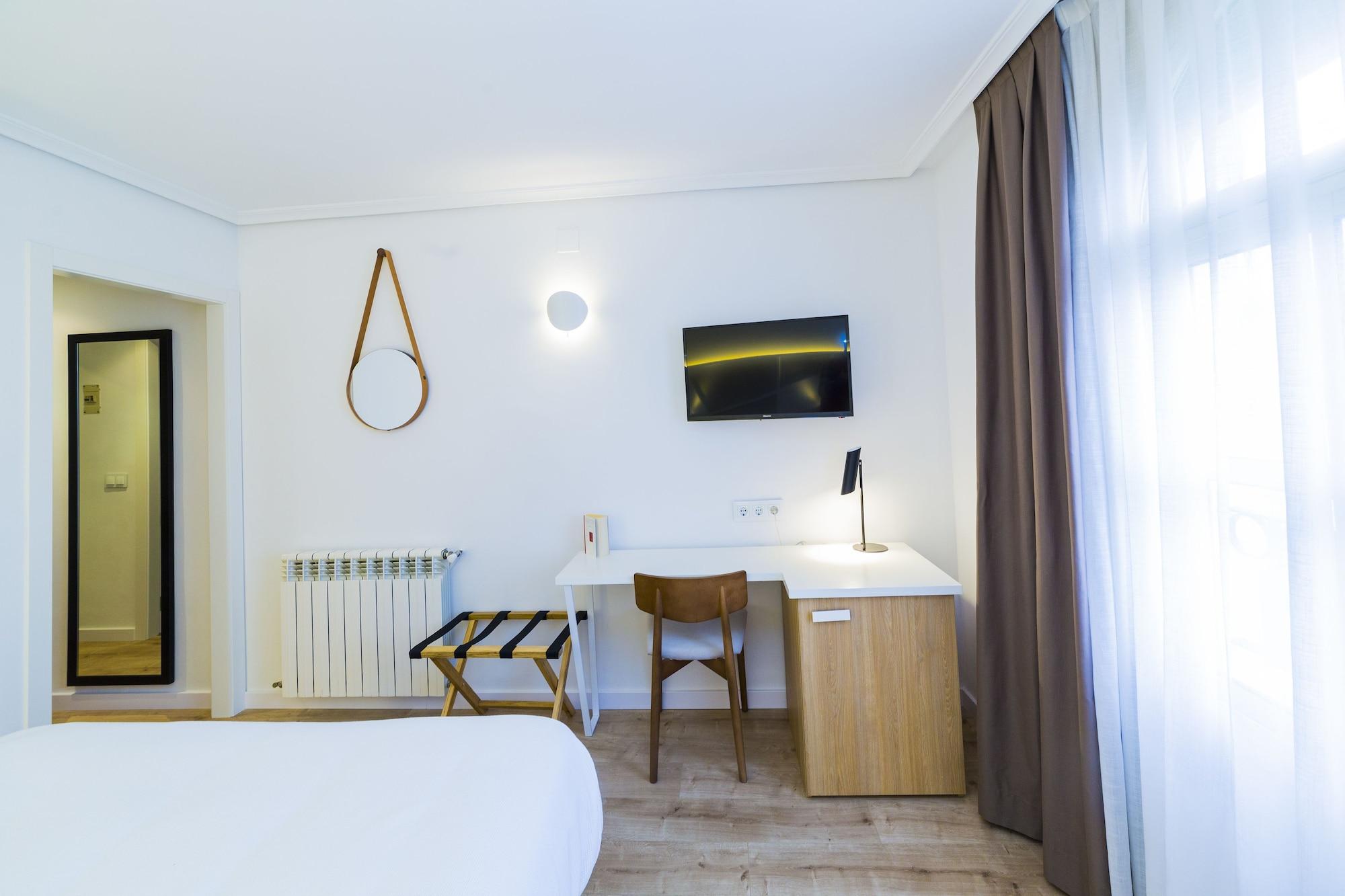 Hospedium Hotel Canitas Maite Gastronomico カサス・イバーニェス エクステリア 写真