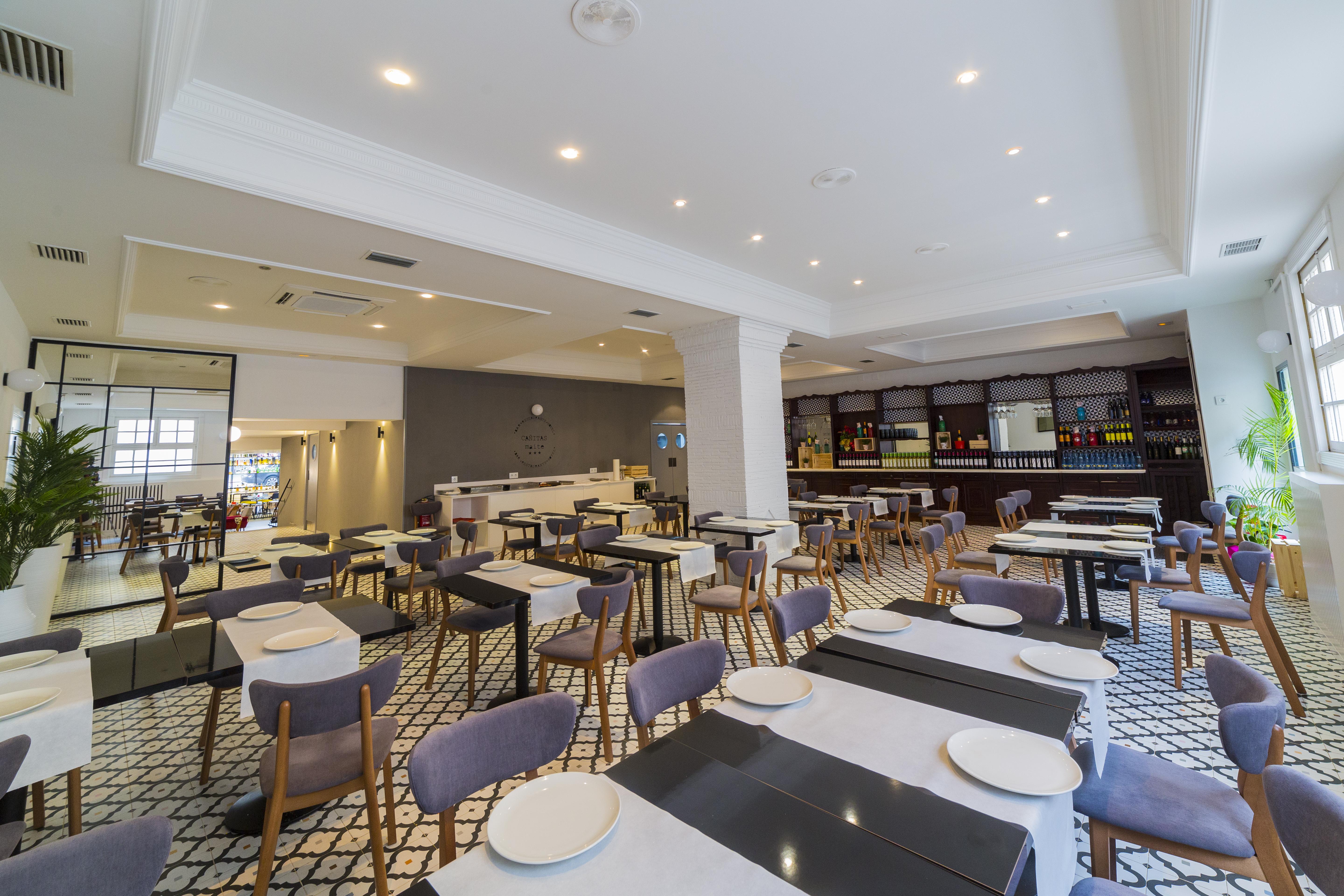 Hospedium Hotel Canitas Maite Gastronomico カサス・イバーニェス エクステリア 写真