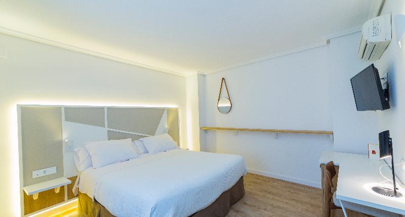 Hospedium Hotel Canitas Maite Gastronomico カサス・イバーニェス エクステリア 写真
