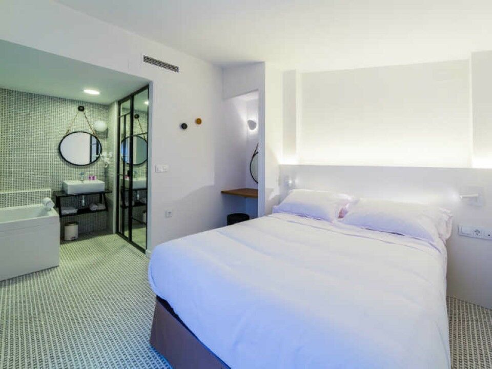 Hospedium Hotel Canitas Maite Gastronomico カサス・イバーニェス エクステリア 写真